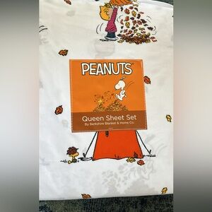 Peanuts fall autumn queen sheets